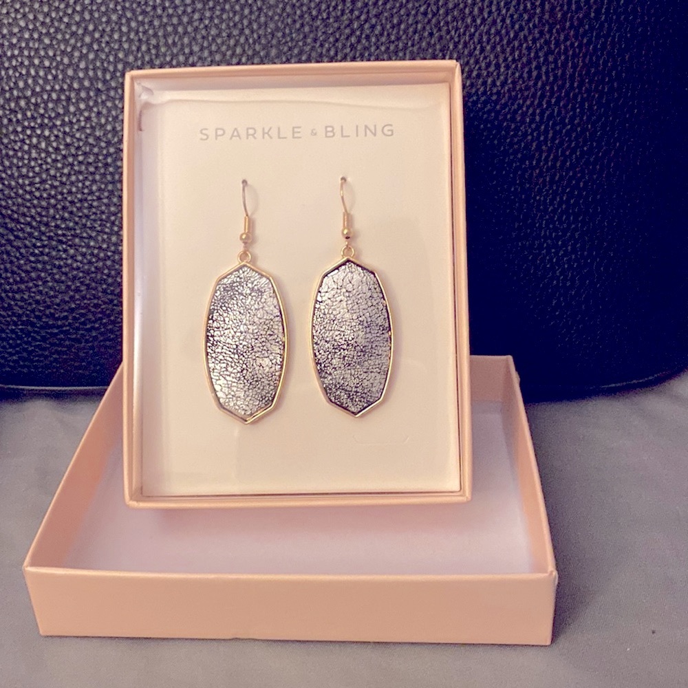 Sparkle & Bling earrings